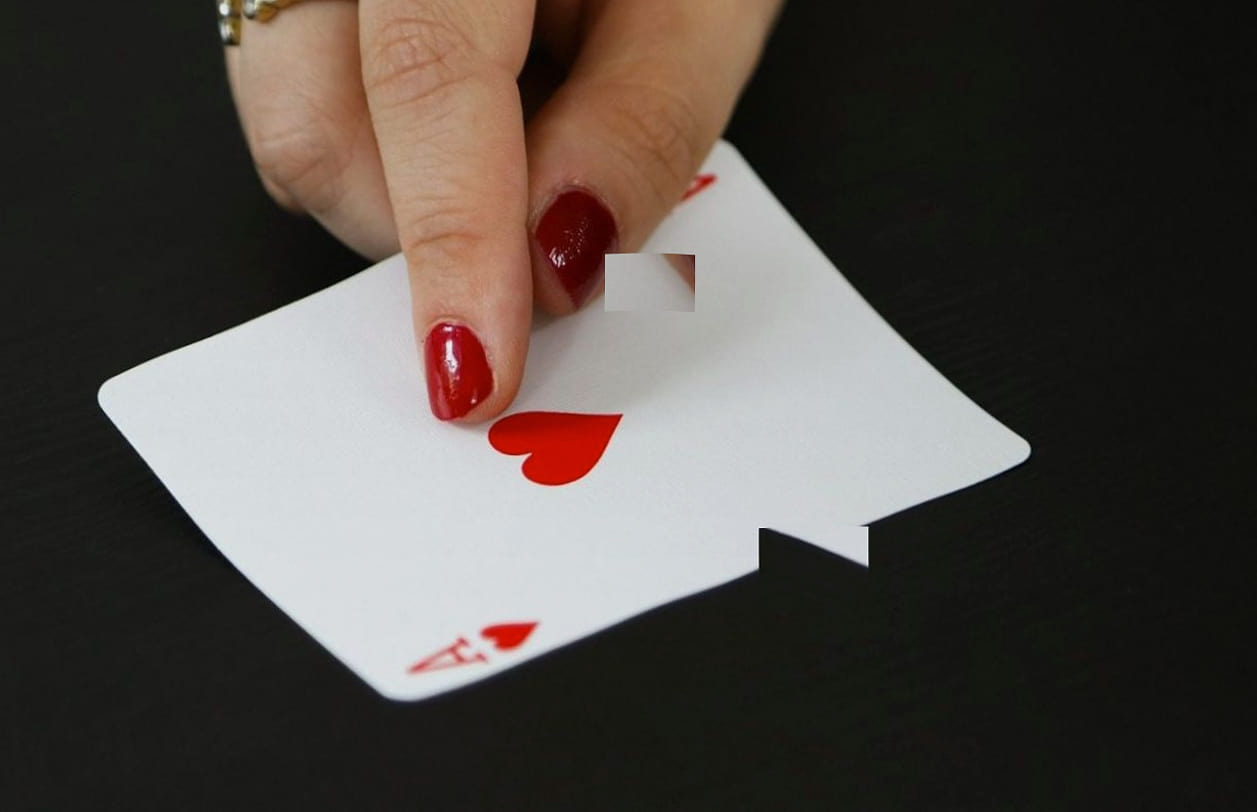 Poker room atmosphere